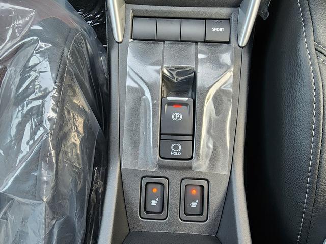 フロンクス 全方位カメラ　純正９インチナビ　登録済未使用車　２トンカラー　全方位カメラ　純正９インチナビ　フルセグＴＶ　スズキコネクト対応通信機装着車　オートクルーズ　ＬＥＤヘッドランプ　オートライト　シートヒーター　１６インチアルミホイール　ブラインドスポットモニター（16枚目）