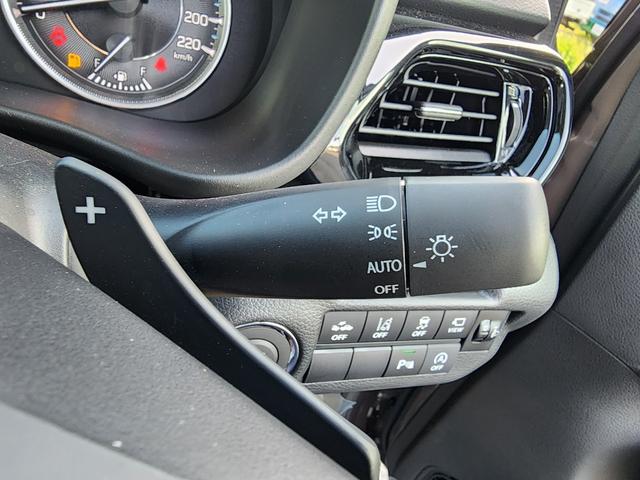 フロンクス 全方位カメラ　純正９インチナビ　登録済未使用車　２トンカラー　全方位カメラ　純正９インチナビ　フルセグＴＶ　スズキコネクト対応通信機装着車　オートクルーズ　ＬＥＤヘッドランプ　オートライト　シートヒーター　１６インチアルミホイール　ブラインドスポットモニター（24枚目）