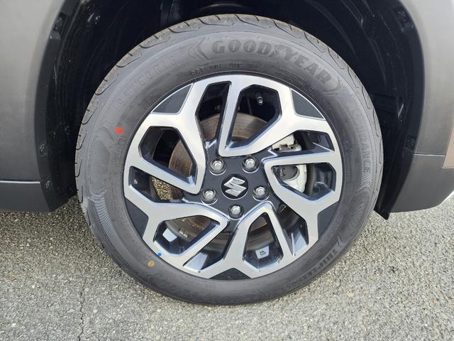 フロンクス 全方位カメラ　純正９インチナビ　登録済未使用車　２トンカラー　全方位カメラ　純正９インチナビ　フルセグＴＶ　スズキコネクト対応通信機装着車　オートクルーズ　ＬＥＤヘッドランプ　オートライト　シートヒーター　１６インチアルミホイール　ブラインドスポットモニター（39枚目）