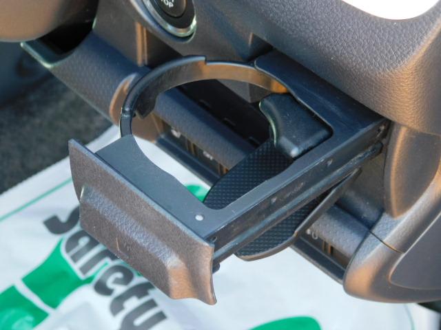 X ワンオーナー車 HIDヘッドライト 運転席シートヒーター キーフリー 走行距離69,668km(29枚目)