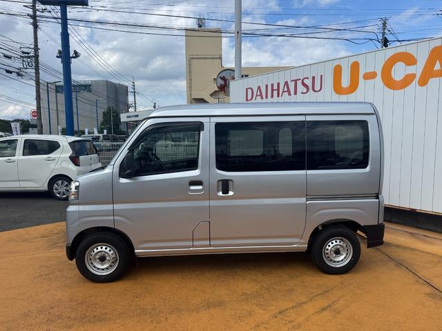 ハイゼットカーゴ ＤＸ　令和５年式　オーディオレス　衝突低減ブレーキ　弊社デモカーＵＰ車（4枚目）