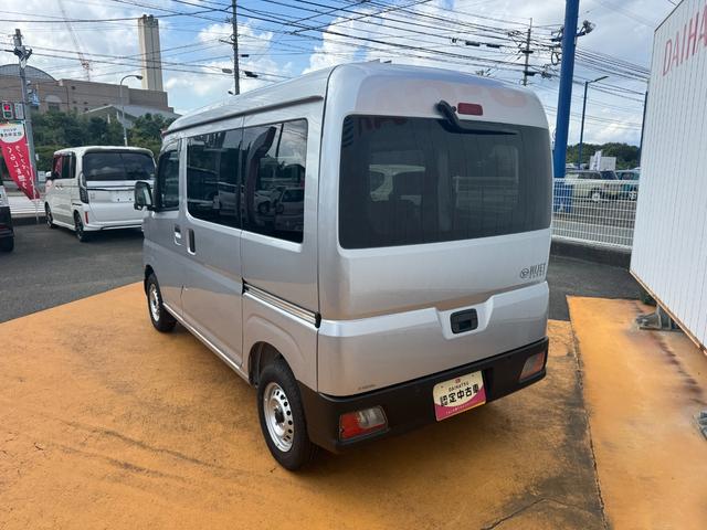 ハイゼットカーゴ ＤＸ　令和５年式　オーディオレス　衝突低減ブレーキ　弊社デモカーＵＰ車（5枚目）