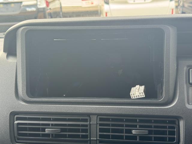 ハイゼットカーゴ ＤＸ　令和５年式　オーディオレス　衝突低減ブレーキ　弊社デモカーＵＰ車（19枚目）