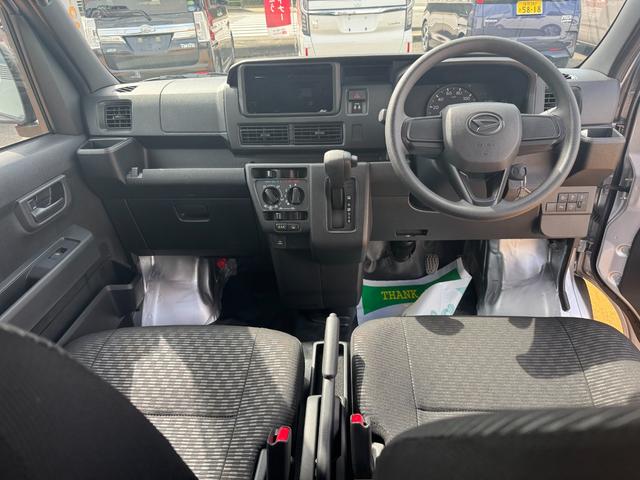 ハイゼットカーゴ ＤＸ　令和５年式　オーディオレス　衝突低減ブレーキ　弊社デモカーＵＰ車（20枚目）