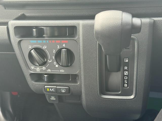 ハイゼットカーゴ ＤＸ　令和５年式　オーディオレス　衝突低減ブレーキ　弊社デモカーＵＰ車（21枚目）