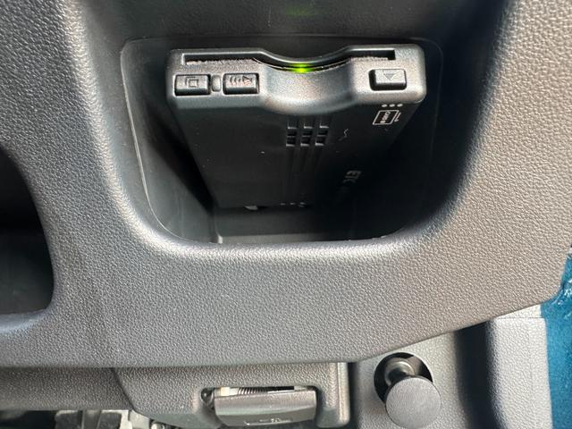 ムーヴ カスタム　ＲＳ　ハイパーリミテッドＳＡＩＩＩ　令和２年式　衝突低減ブレーキ　純正フルセグナビ　ＥＴＣ　ドラレコ　パノラマモニター（19枚目）