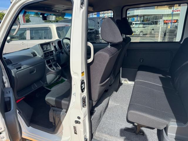 ハイゼットカーゴ クルーズリミテッド 平成27年式(12枚目)