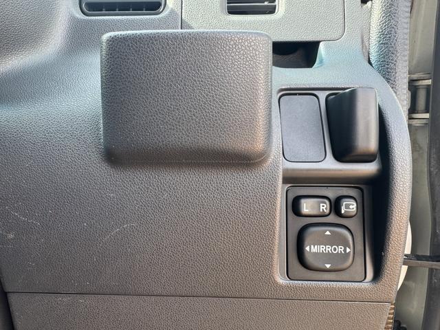 ハイゼットカーゴ クルーズリミテッド 平成27年式(19枚目)