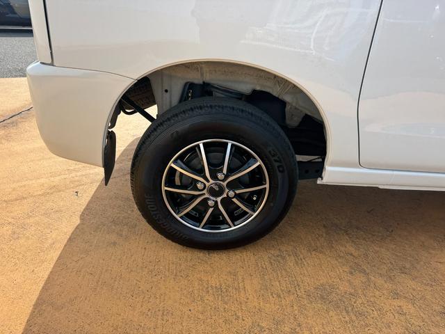 ハイゼットカーゴ クルーズリミテッド 平成27年式(26枚目)