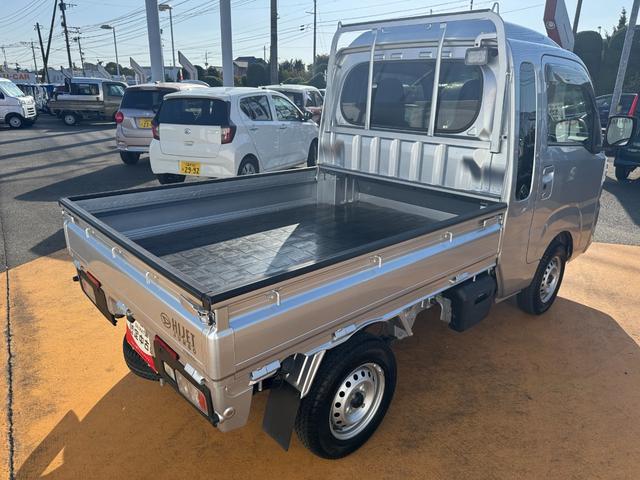 ハイゼットトラック ジャンボエクストラ 令和5年式 衝突低減ブレーキ 純正フルセグナビ ETC ドラレコ(7枚目)