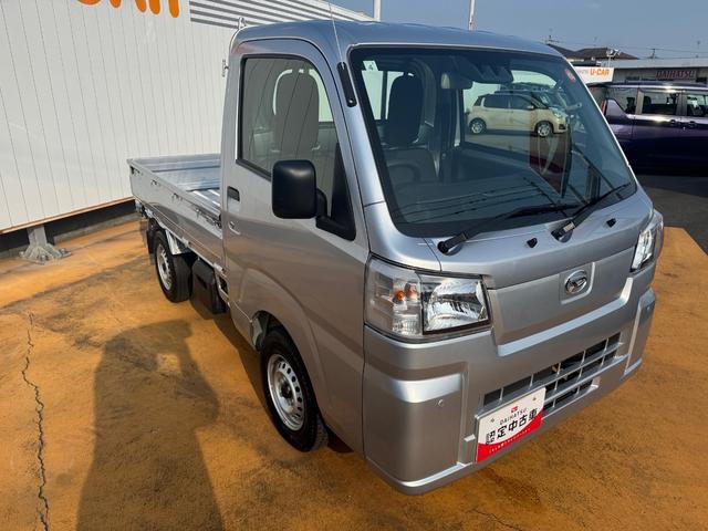 ハイゼットトラック スタンダード　農用スペシャル　新車保証継承付　弊社デモカーＵＰ車　５ＭＴ　４ＷＤ　衝突低減ブレーキ　１ｄｉｎラジオ（9枚目）