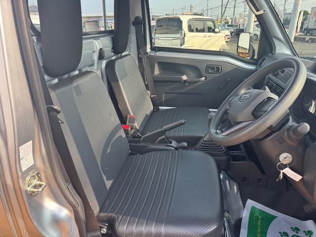 ハイゼットトラック スタンダード　農用スペシャル　新車保証継承付　弊社デモカーＵＰ車　５ＭＴ　４ＷＤ　衝突低減ブレーキ　１ｄｉｎラジオ（19枚目）