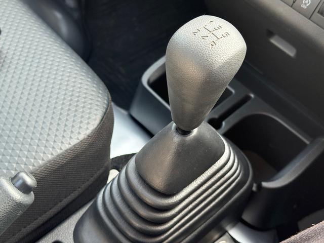 ハイゼットトラック スタンダード　農用スペシャル　新車保証継承付　弊社デモカーＵＰ車　５ＭＴ　４ＷＤ　衝突低減ブレーキ　１ｄｉｎラジオ（27枚目）