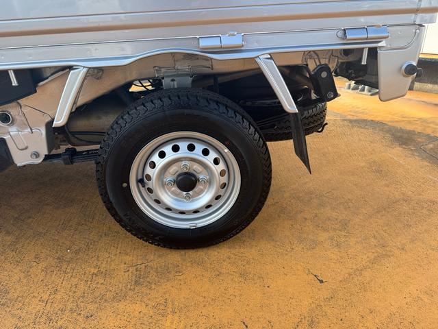 ハイゼットトラック スタンダード　農用スペシャル　新車保証継承付　弊社デモカーＵＰ車　５ＭＴ　４ＷＤ　衝突低減ブレーキ　１ｄｉｎラジオ（33枚目）