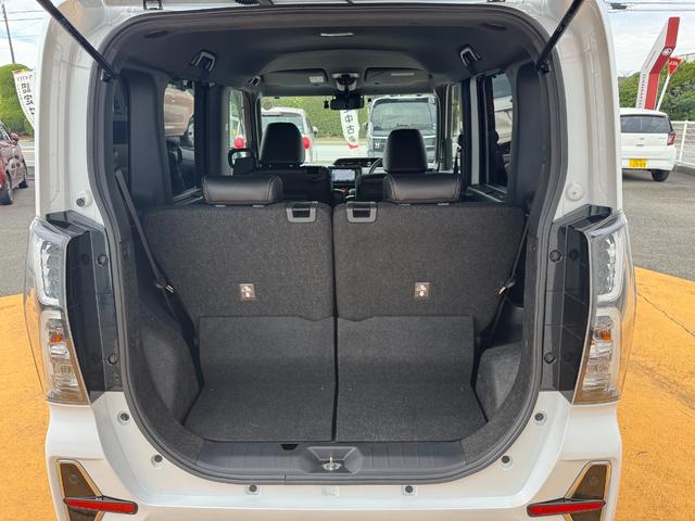 綺麗なラゲッジスペース