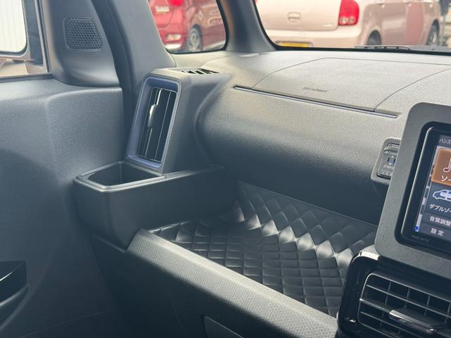 車両の詳細や状態に付きましてはスタッフまでお気軽にお問い合わせください。