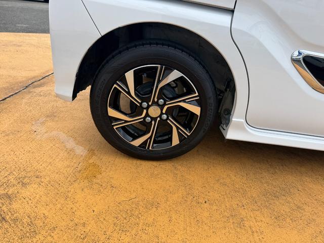 車両の詳細や状態に付きましてはスタッフまでお気軽にお問い合わせください。