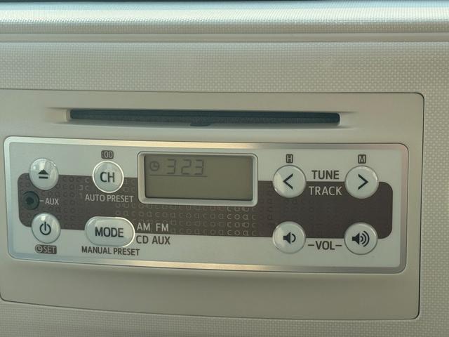 ミラココア ココアＸ　平成２４年式　純正ＣＤチューナー（19枚目）