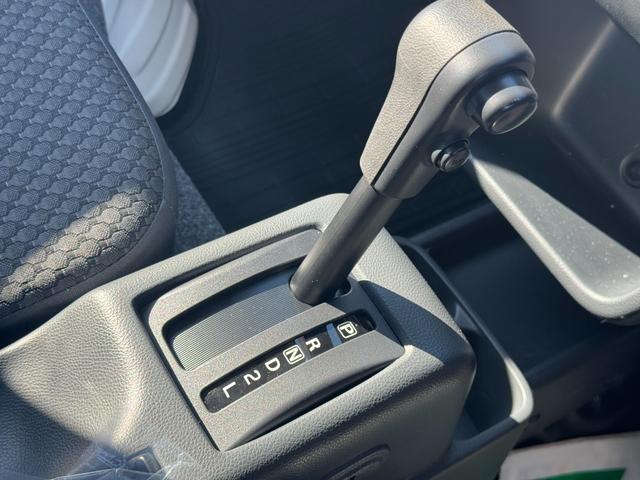 キャリイトラック KX 令和7年式 CDチューナー マニュアルエアコン(26枚目)