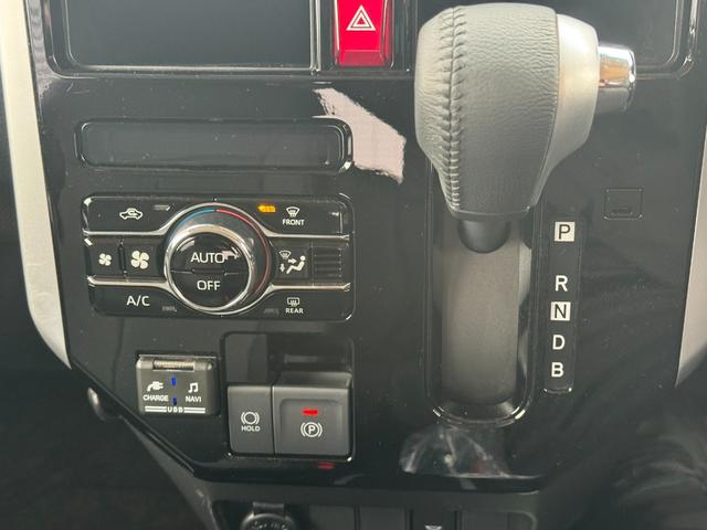 車両の詳細や状態に付きましてはスタッフまでお気軽にお問い合わせください。