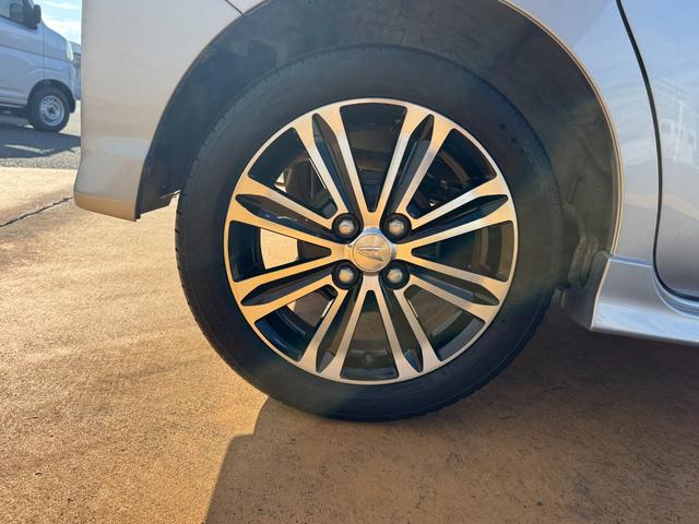 タント カスタムＲＳ　トップエディションリミテッドＳＡＩＩＩ　純正フルセグナビ　ドラレコ　パノラマモニター　衝突低減ブレーキ（33枚目）