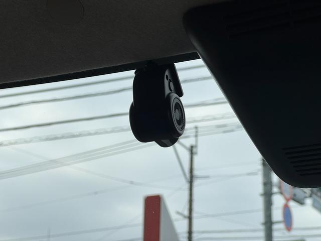 ムーヴキャンバス Ｇメイクアップリミテッド　ＳＡＩＩＩ　令和２年式　衝突低減ブレーキ　純正フルセグナビ　Ｂｌｕｅｔｏｏｔｈ　パノラマモニター　ＥＴＣ　ドラレコ（19枚目）