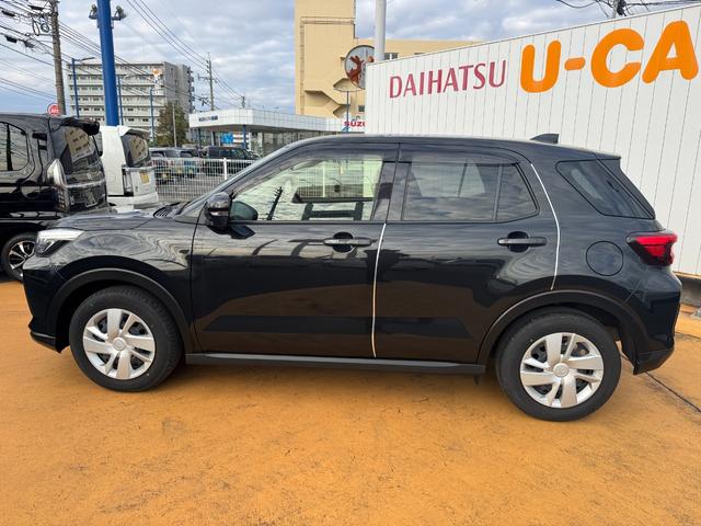 ロッキー Ｌ　令和５年式　純正フルセグナビ　Ｂカメラ　Ｂｌｕｅｔｏｏｔｈ　マニュアルエアコン　前後ドラレコ　ＥＴＣ（4枚目）