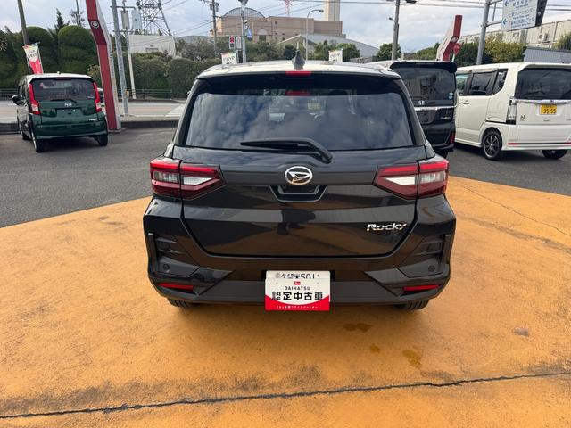 ロッキー Ｌ　令和５年式　純正フルセグナビ　Ｂカメラ　Ｂｌｕｅｔｏｏｔｈ　マニュアルエアコン　前後ドラレコ　ＥＴＣ（6枚目）