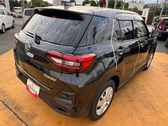 ロッキー Ｌ　令和５年式　純正フルセグナビ　Ｂカメラ　Ｂｌｕｅｔｏｏｔｈ　マニュアルエアコン　前後ドラレコ　ＥＴＣ（7枚目）