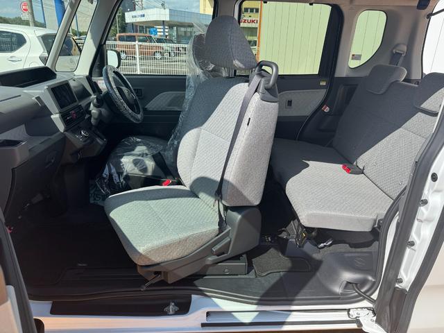 タント スローパーＸ　ターンシート付　福祉車両　スローパー　令和２年式　衝突低減ブレーキ（17枚目）