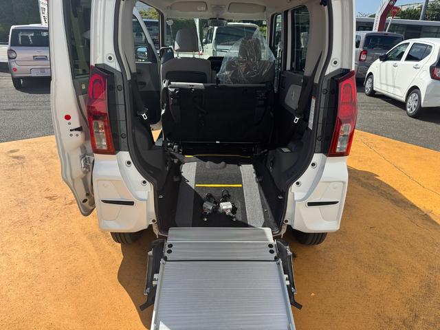 タント スローパーＸ　ターンシート付　福祉車両　スローパー　令和２年式　衝突低減ブレーキ（18枚目）