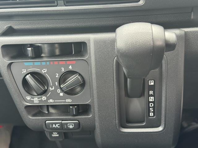 ハイゼットカーゴ スペシャル　弊社デモカーＵＰ車　衝突低減ブレーキ　オーディオレス（19枚目）