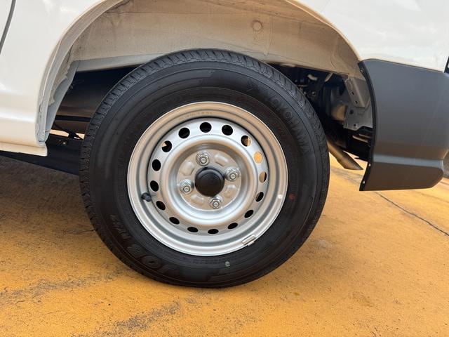 ハイゼットカーゴ スペシャル　弊社デモカーＵＰ車　衝突低減ブレーキ　オーディオレス（26枚目）