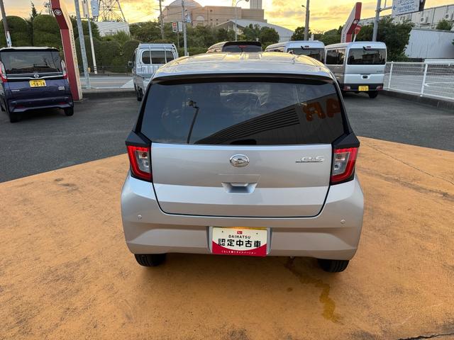 車両の詳細や状態に付きましてはスタッフまでお気軽にお問い合わせください。