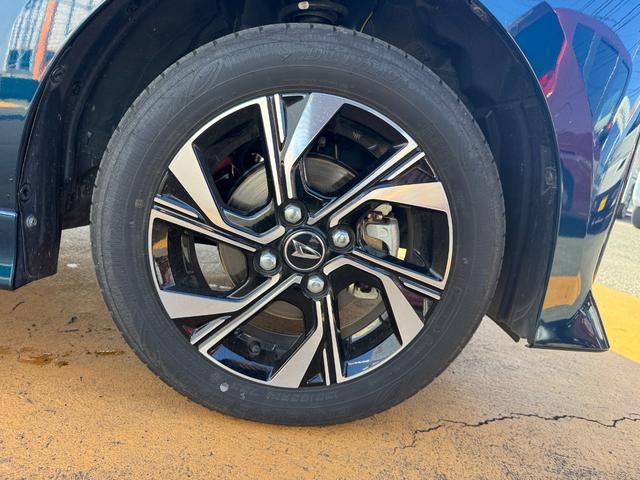 �ԗ��̏ڍׂ��Ԃɕt���܂��Ă̓X�^�b�t�܂ł��C�y�ɂ��₢���킹���������B