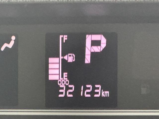 タント カスタムＸ　純正フルセグナビ　ＥＴＣ　ドラレコ　パノラマモニター　Ｂｌｕｅｔｏｏｔｈ　シートヒーター　衝突低減ブレーキ（15枚目）