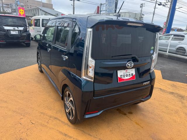 �����h�A�E�����N�H�[�^�[�E�o�b�N�h�A�E�B���h�E�ɃX���[�N�h�K���X���̗p