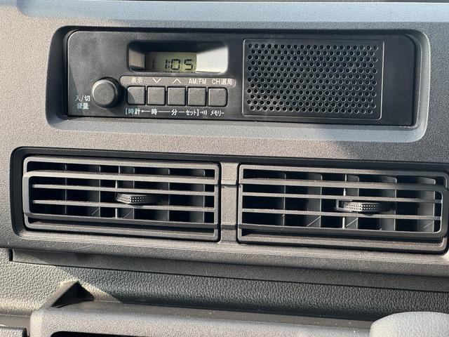 ハイゼットカーゴ ＤＸ　弊社デモカーＵＰ車　新車保証継承付　１ｄｉｎラジオ　キーレス（18枚目）