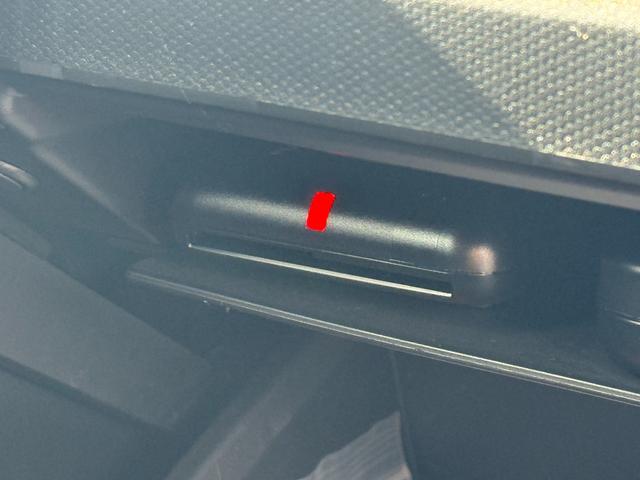 �ԗ��̏ڍׂ��Ԃɕt���܂��Ă̓X�^�b�t�܂ł��C�y�ɂ��₢���킹���������B