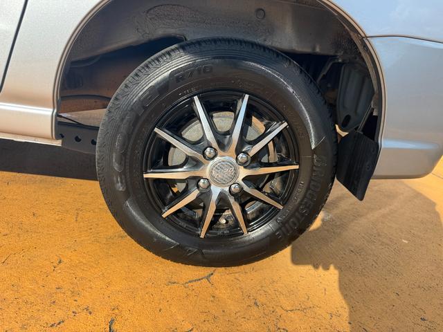 ハイゼットカーゴ クルーズＳＡＩＩＩ　１ｄｉｎラジオ　ＥＴＣ　ルーフキャリア（27枚目）