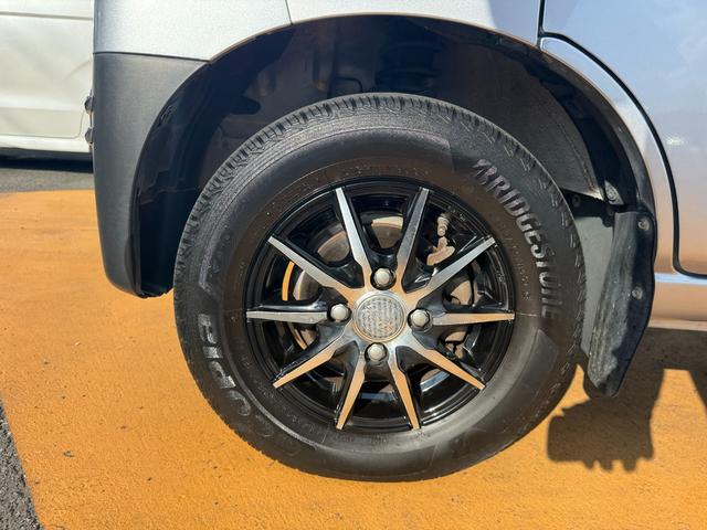 ハイゼットカーゴ クルーズＳＡＩＩＩ　１ｄｉｎラジオ　ＥＴＣ　ルーフキャリア（28枚目）