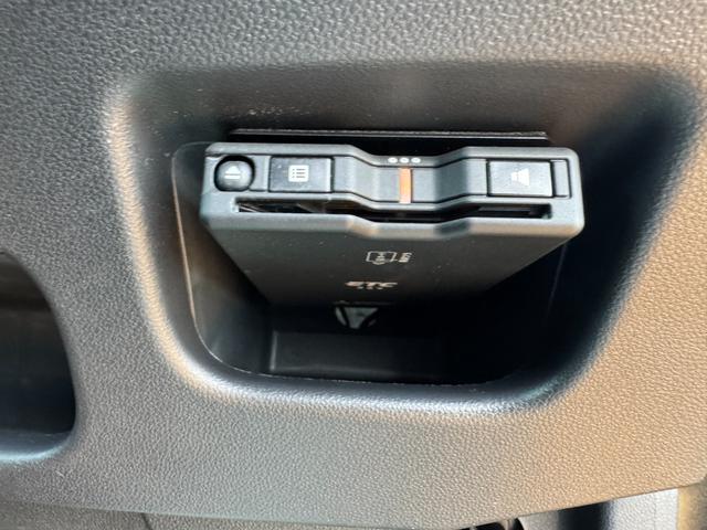 �ԗ��̏ڍׂ��Ԃɕt���܂��Ă̓X�^�b�t�܂ł��C�y�ɂ��₢���킹���������B