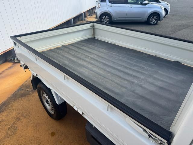 ハイゼットトラック スタンダード 4WD 5MT マニュアル車 1dinラジオ(10枚目)