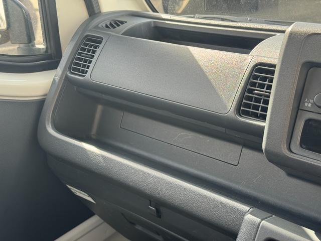 ハイゼットトラック スタンダード 4WD 5MT マニュアル車 1dinラジオ(24枚目)