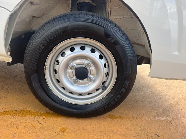 ハイゼットトラック スタンダード 4WD 5MT マニュアル車 1dinラジオ(27枚目)