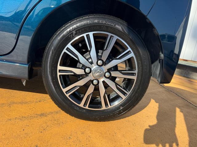 �ԗ��̏ڍׂ��Ԃɕt���܂��Ă̓X�^�b�t�܂ł��C�y�ɂ��₢���킹���������B