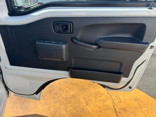 ハイゼットトラック エクストラSAIIIt CDチューナー 4WD 4AT(17枚目)