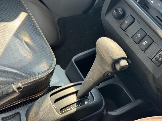 ハイゼットトラック エクストラSAIIIt CDチューナー 4WD 4AT(27枚目)