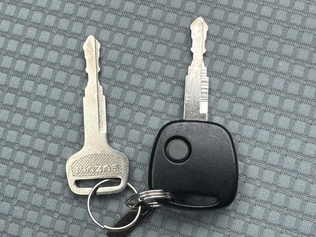 �ԗ��̏ڍׂ��Ԃɕt���܂��Ă̓X�^�b�t�܂ł��C�y�ɂ��₢���킹���������B