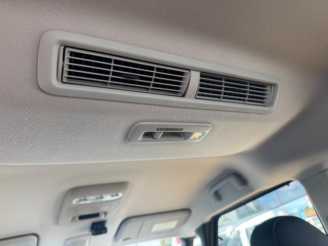 �ԗ��̏ڍׂ��Ԃɕt���܂��Ă̓X�^�b�t�܂ł��C�y�ɂ��₢���킹���������B